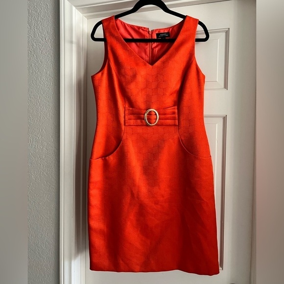 Tahari Dresses & Skirts - Tahari orange pencil dress w gold accent women’s size 10